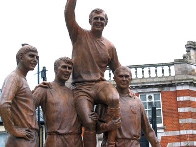 Champions Statue West Ham